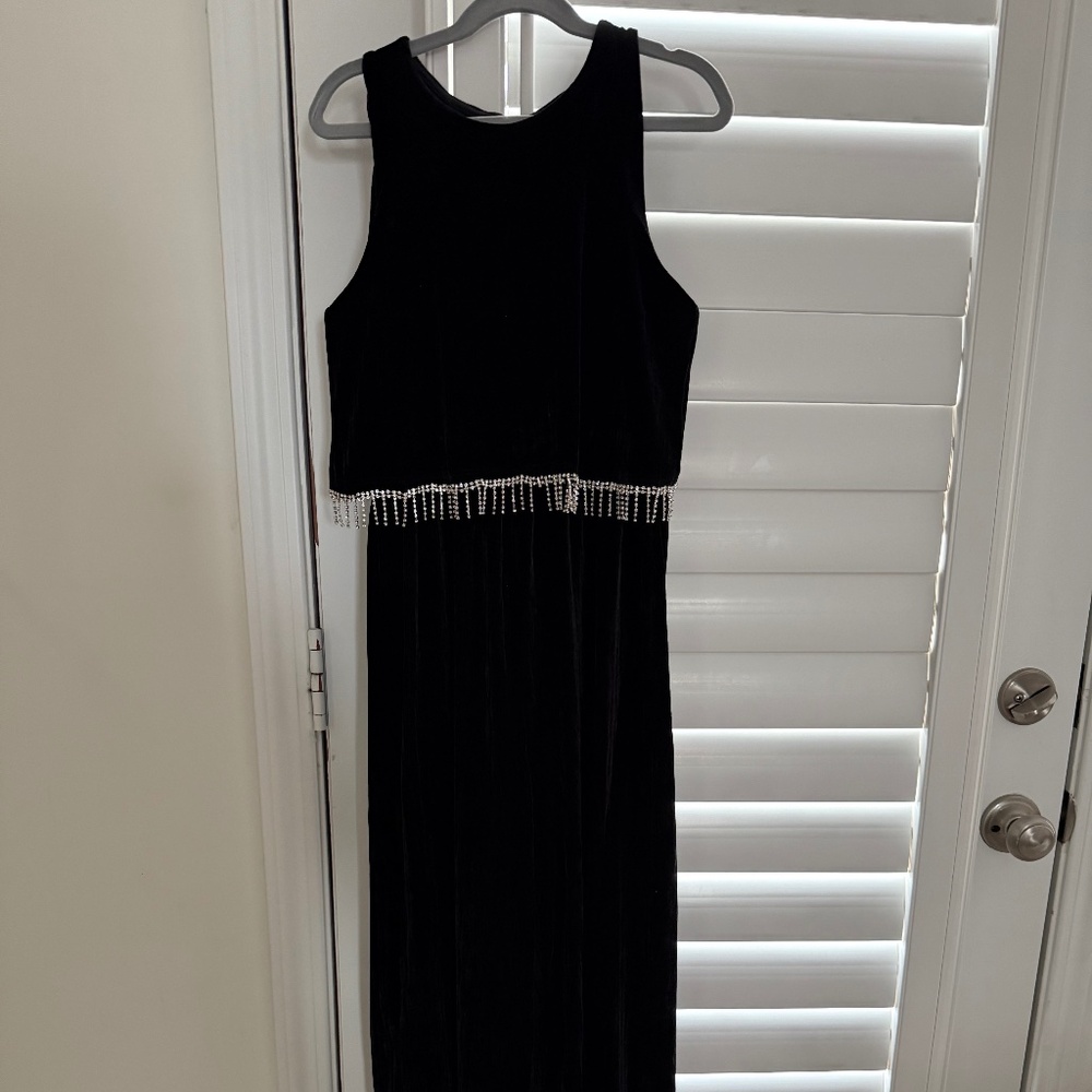 Girls Velvet Embellished Jumpsuit